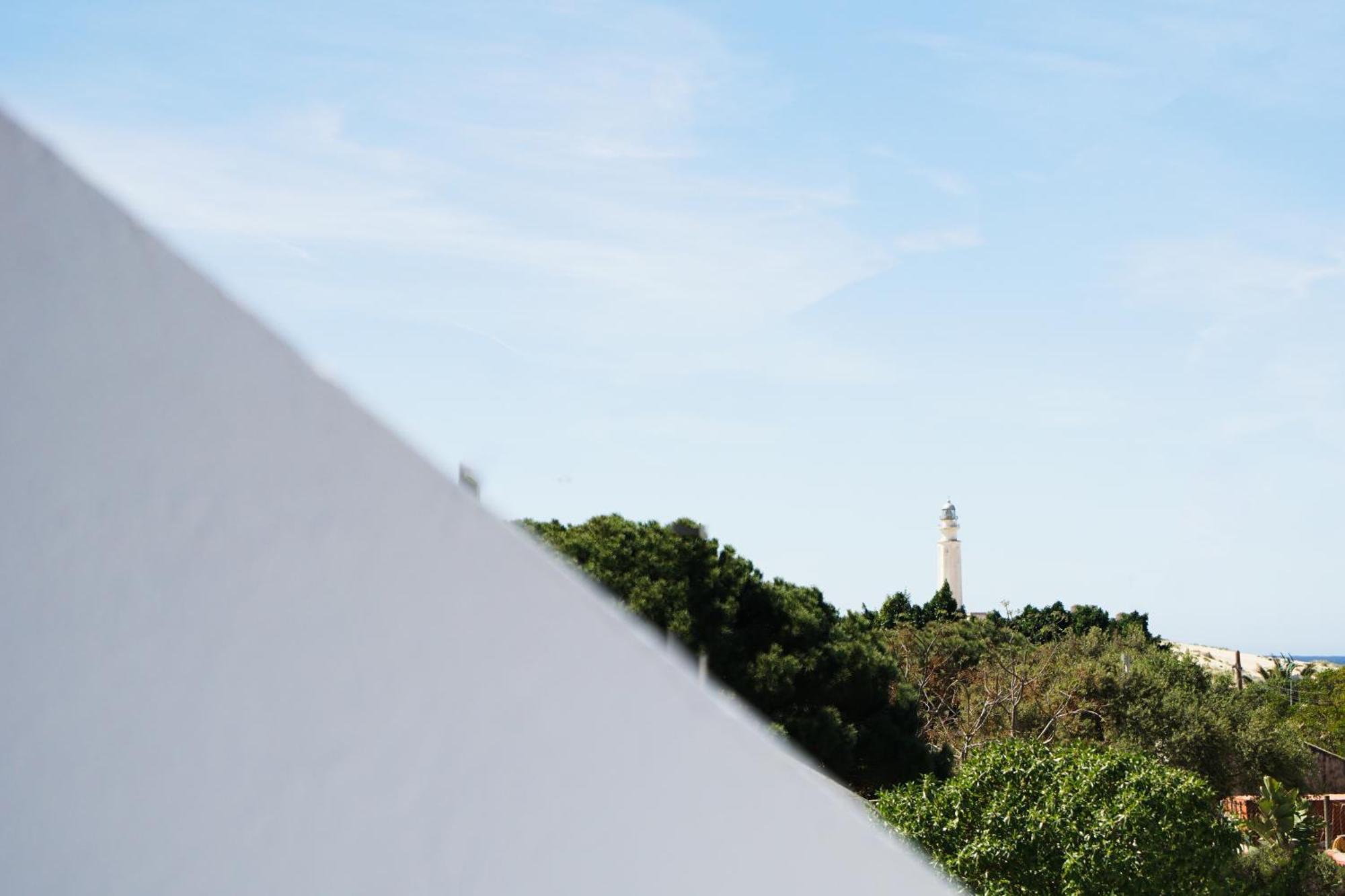 La Posada De Trafalgar ลอสกาญอสเดเมกา ภายนอก รูปภาพ