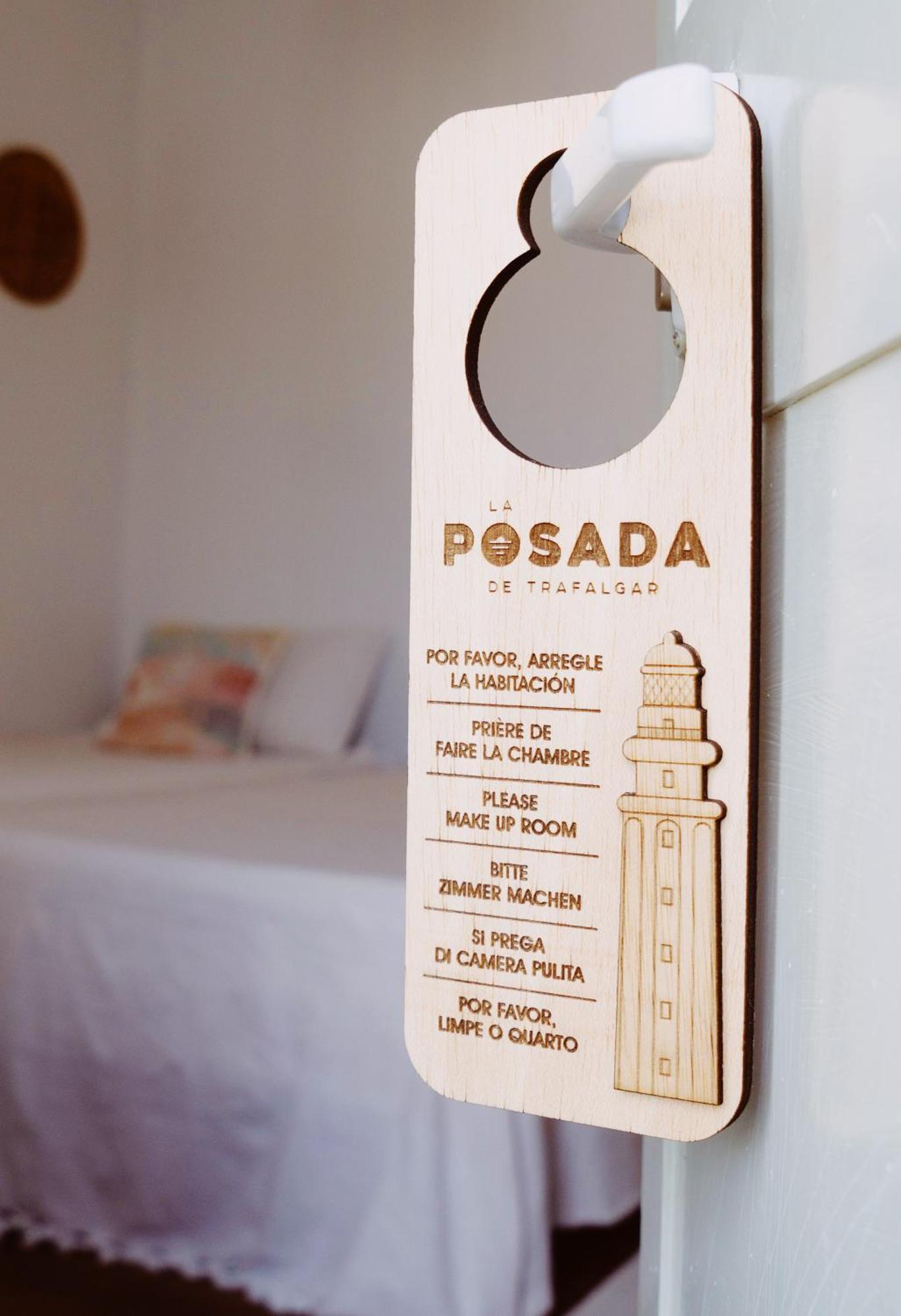 La Posada De Trafalgar ลอสกาญอสเดเมกา ภายนอก รูปภาพ
